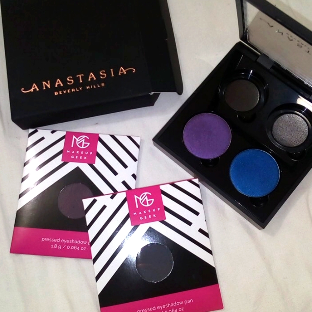 MUG + Colourpop Eyeshadows Anastasia Quad Palette